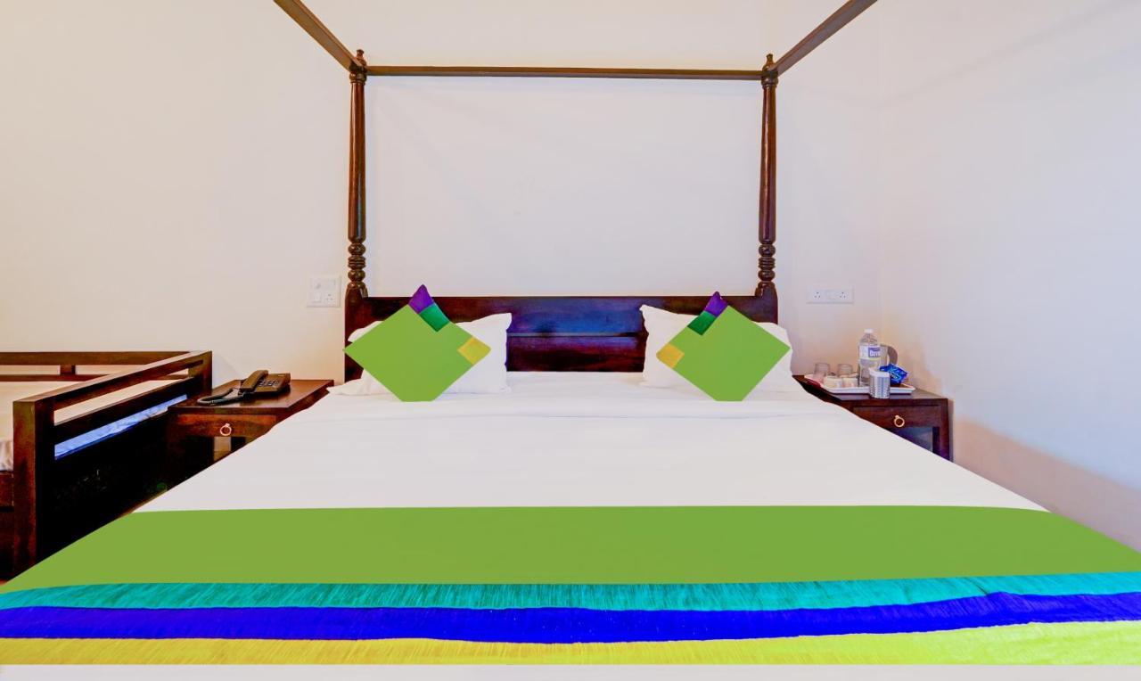 Siddhagiri Hotel And Resort Wai Exteriör bild