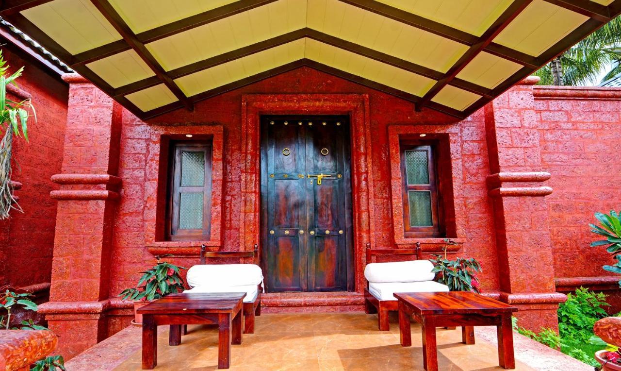 Siddhagiri Hotel And Resort Wai Exteriör bild